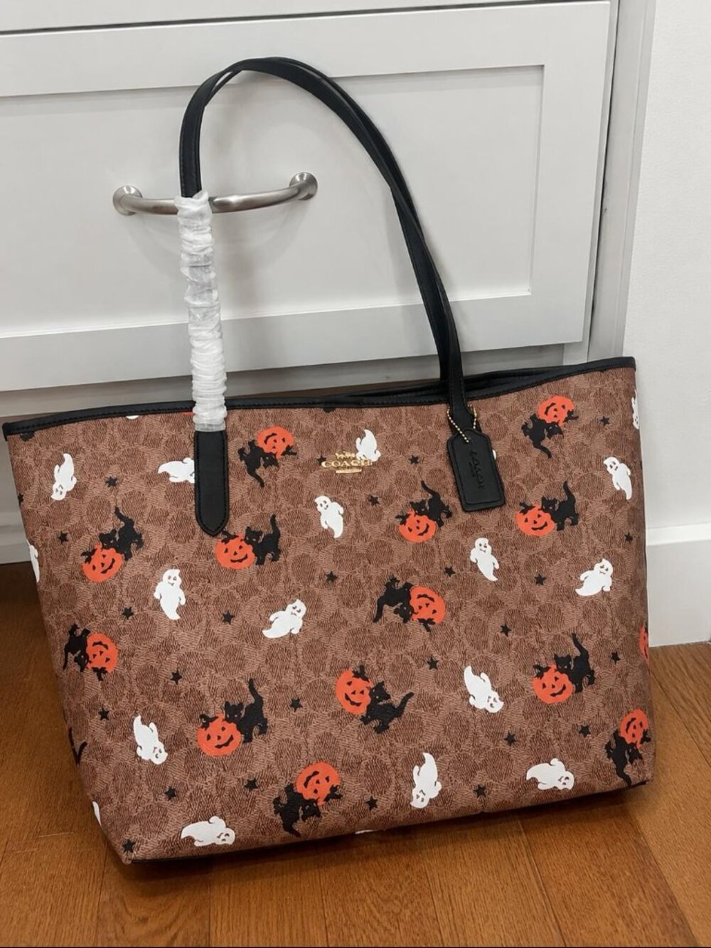 Coach Halloween Tote Bag: Ghosts, Pumpkins & Cats! 🎃👻